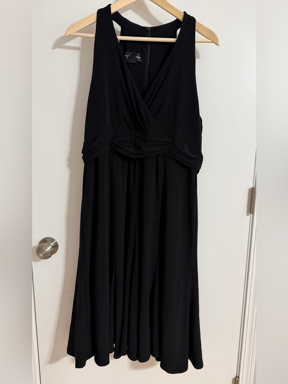 Jones New York Collection sleeveless little black dress